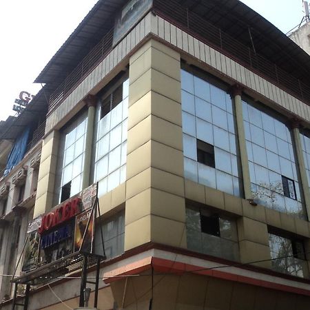 Girija Payyade Hotel Кальян Экстерьер фото