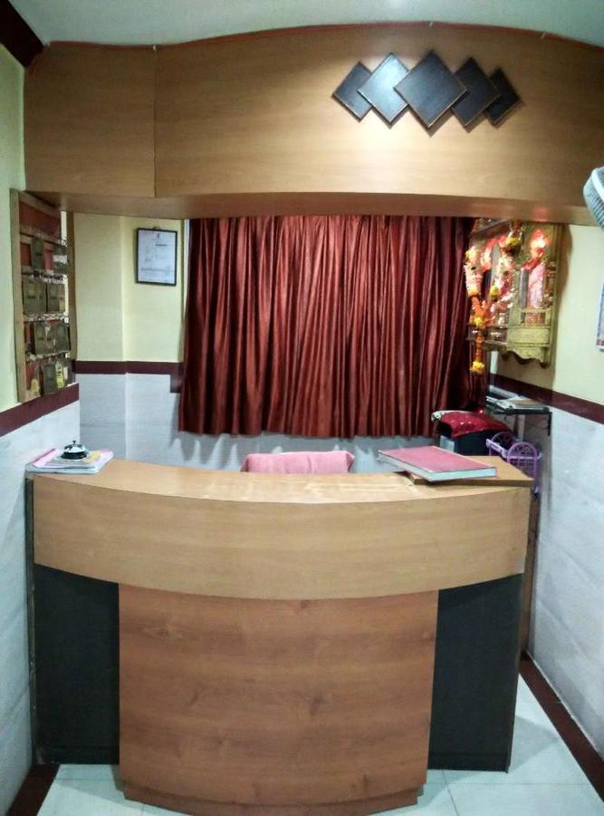 Girija Payyade Hotel Кальян Экстерьер фото